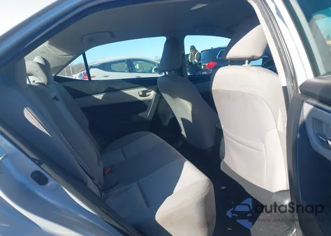 2015 Toyota Corolla Le z USA, uszkodzony, nr VIN 2T1BURHE4FC317473